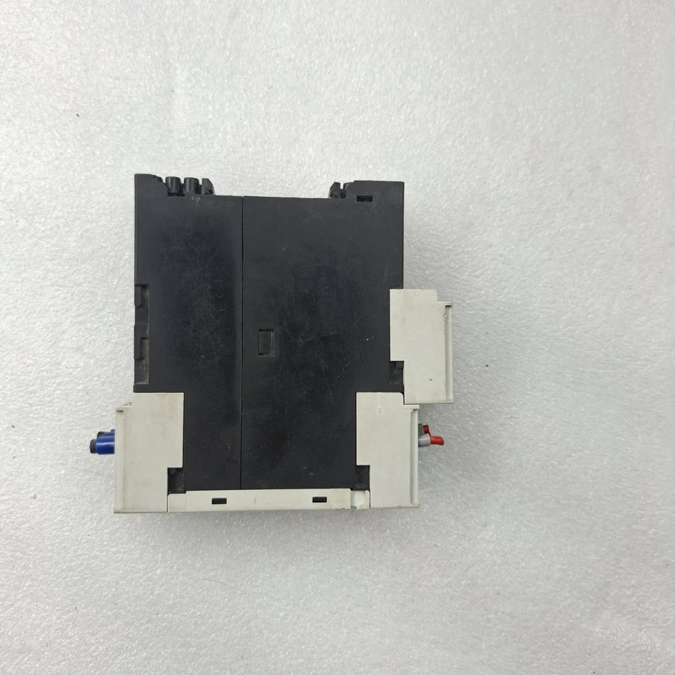 SIEMENS 3UG4513-1BR20 Phase Monitoring Relay 3UG45131BR20 Fast Ship Made-Germany